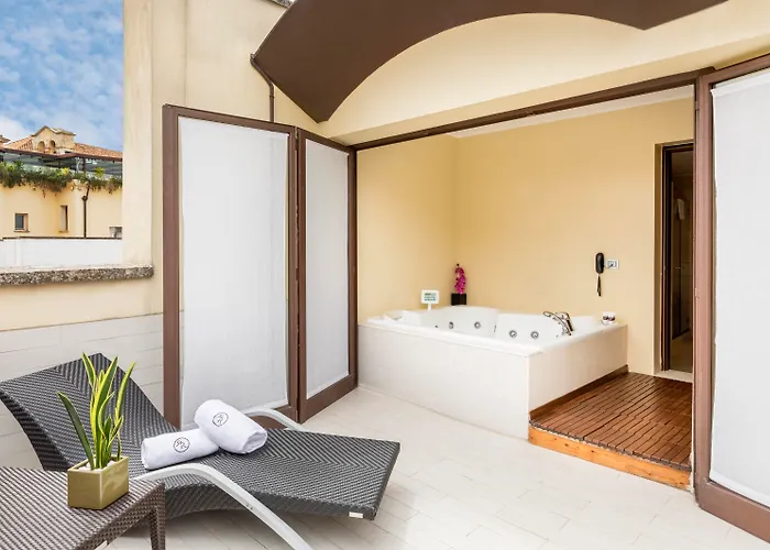 Tivoli Palazzo 1880 Lecce Hotel Szálloda 5*