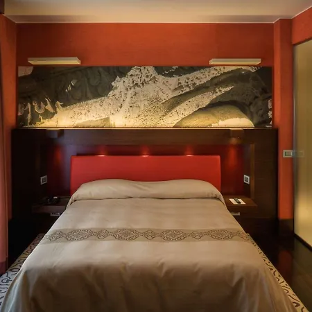 Risorgimento 5* ليتشي